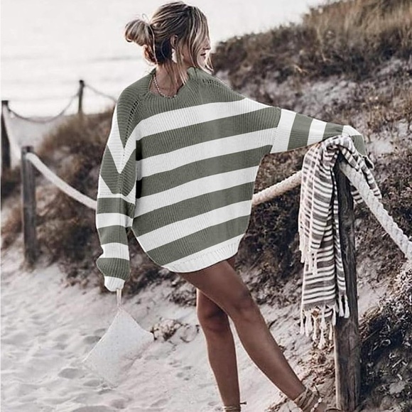 Abercrombie & Fitch Sweaters - Amazon | Striped Oversized Sweater